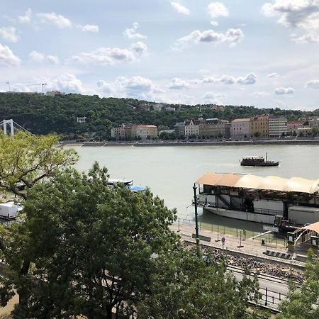 Baroque Danube Panorama Red Daire Budapeşte Dış mekan fotoğraf